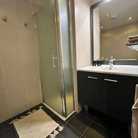 2 Pieces Proche Monaco - Parking Prive Lejlighed