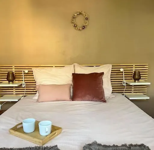 2 Pieces Proche Monaco - Parking Prive