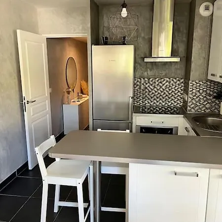 Apartman 2 Pieces Proche Monaco - Parking Prive Menton