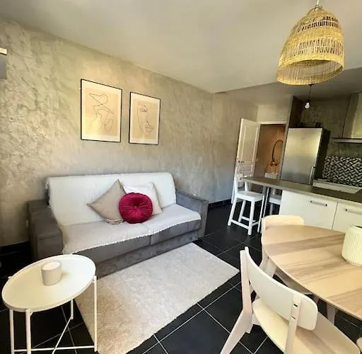 2 Pieces Proche Monaco - Parking Prive Apartment Menton